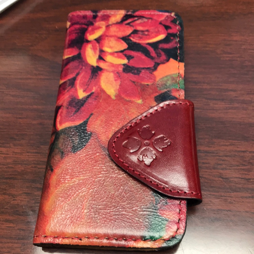 Patricia Nash I phone 8 case
